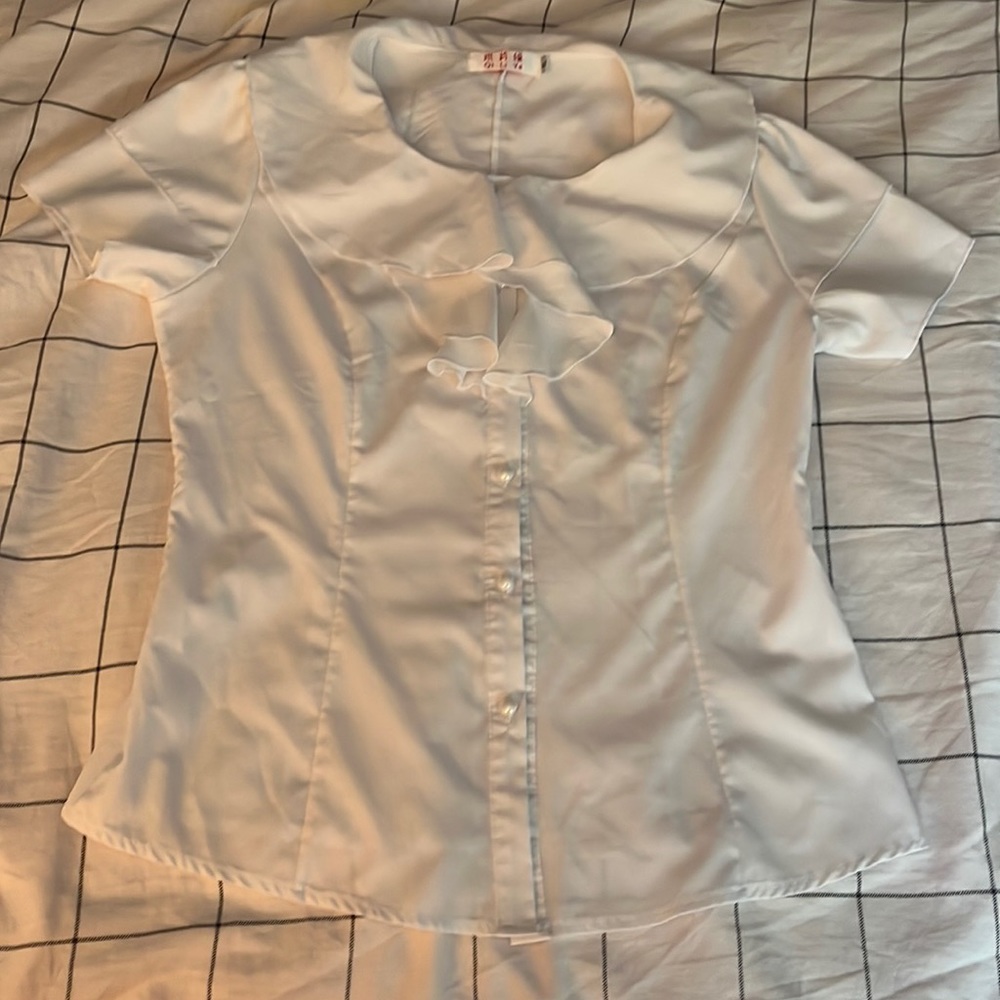 SOLD - White Ruffle Front Pearl Button Down Blouse Size XL (Check Measurements)
